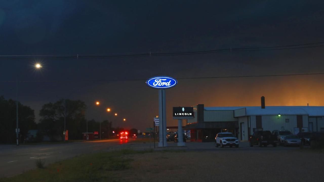 Raine Motel Valentine Extérieur photo